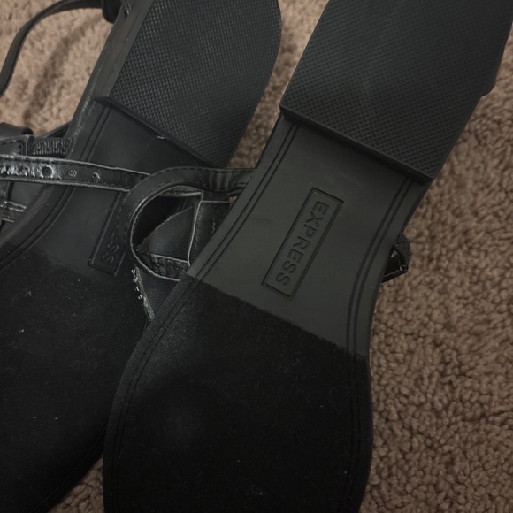 Black thong sandals - Picture 5 of 6